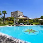 Private Luxury With Pool וילה *