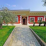 Private Luxury With Pool וילה