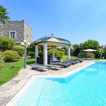 Private Luxury With Pool Villa *