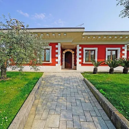 Private Luxury With Pool Villa