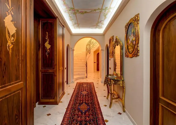 Private Luxury With Pool *